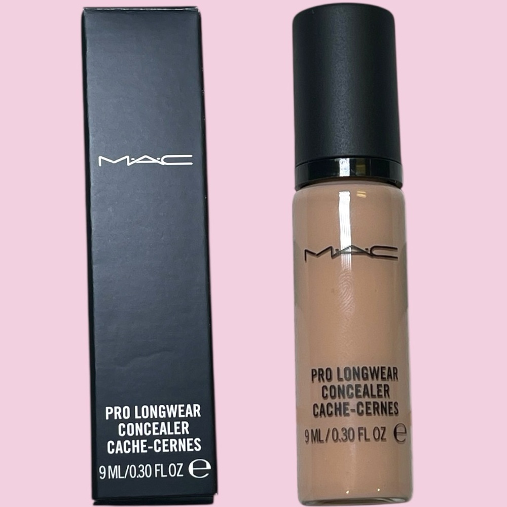 MAC Pro Longwear Concealer - NW20 - RETIRED FORMULA- RARE FIND!